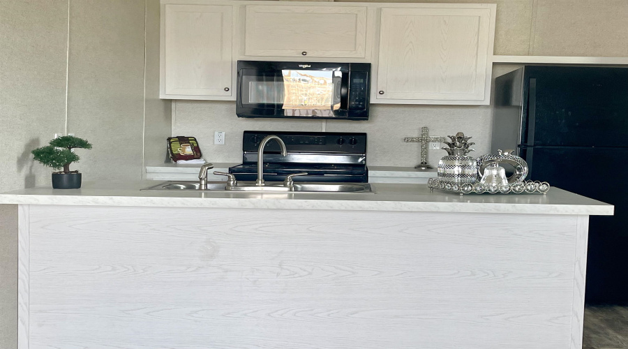 101 Mi Ranchito St., Laredo, Texas 78046, 3 Bedrooms Bedrooms, 4 Rooms Rooms,2 BathroomsBathrooms,Residential,For Rent,101 Mi Ranchito St.,20255233