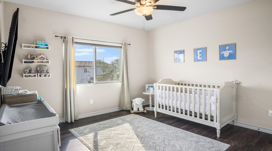 211 Glen Cook Dr., LAREDO, Texas 78041, 4 Bedrooms Bedrooms, 7 Rooms Rooms,2 BathroomsBathrooms,Residential,For Sale,211 Glen Cook Dr.,20255235