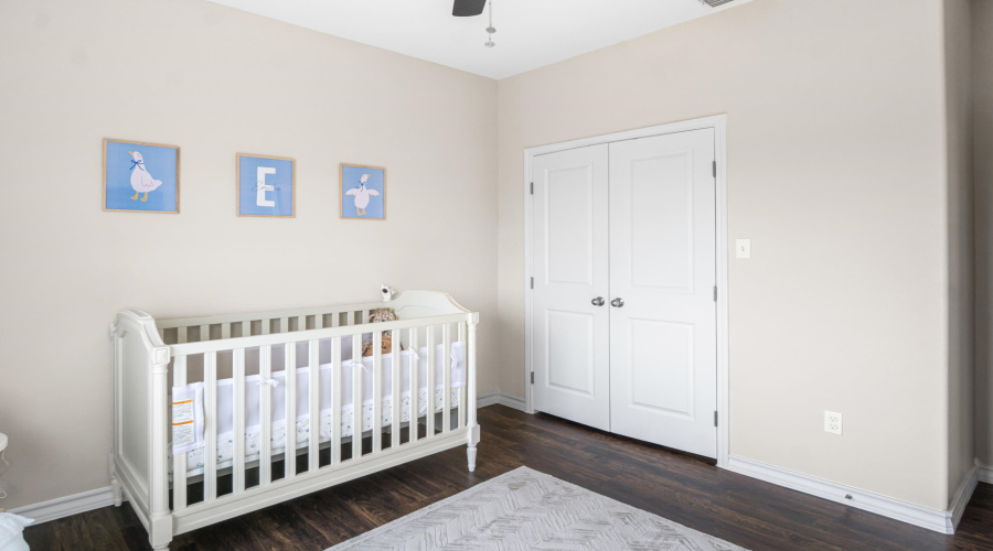 211 Glen Cook Dr., LAREDO, Texas 78041, 4 Bedrooms Bedrooms, 7 Rooms Rooms,2 BathroomsBathrooms,Residential,For Sale,211 Glen Cook Dr.,20255235