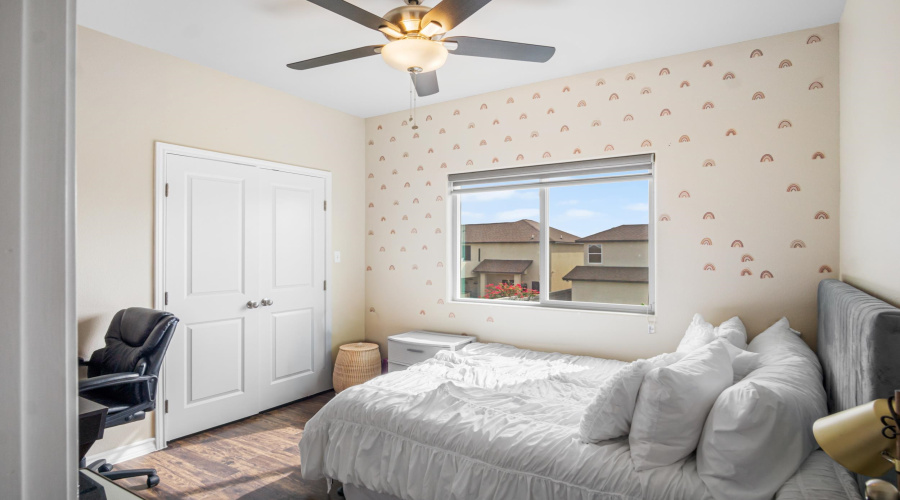 211 Glen Cook Dr., LAREDO, Texas 78041, 4 Bedrooms Bedrooms, 7 Rooms Rooms,2 BathroomsBathrooms,Residential,For Sale,211 Glen Cook Dr.,20255235