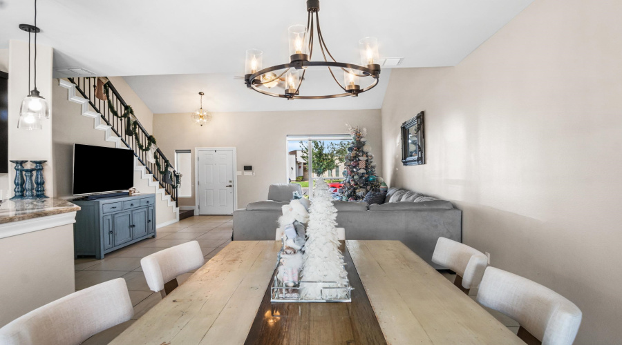 211 Glen Cook Dr., LAREDO, Texas 78041, 4 Bedrooms Bedrooms, 7 Rooms Rooms,2 BathroomsBathrooms,Residential,For Sale,211 Glen Cook Dr.,20255235