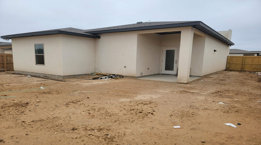 5021 Nispero Ln, LAREDO, Texas 78046, 3 Bedrooms Bedrooms, 5 Rooms Rooms,2 BathroomsBathrooms,Residential,For Sale,5021 Nispero Ln,20253751