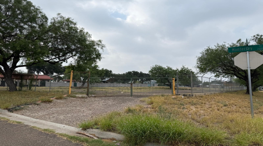 2601 Monterrey St, Laredo, Texas 78046-0000, ,Land,For Sale,2601 Monterrey St,20255253