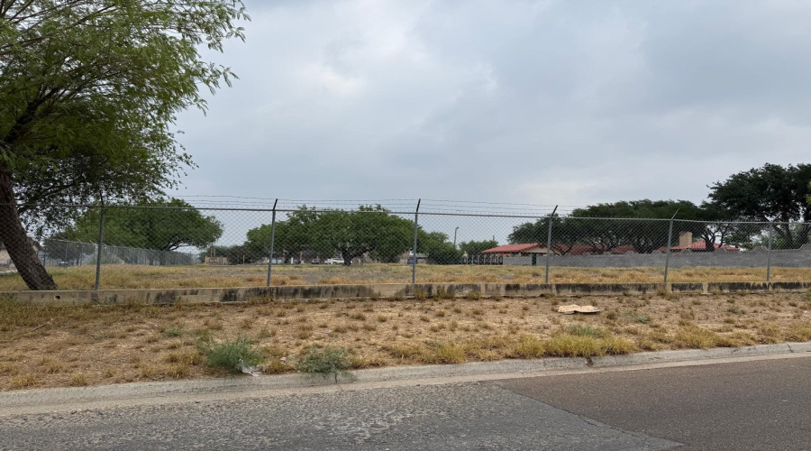 2601 Monterrey St, Laredo, Texas 78046-0000, ,Land,For Sale,2601 Monterrey St,20255253
