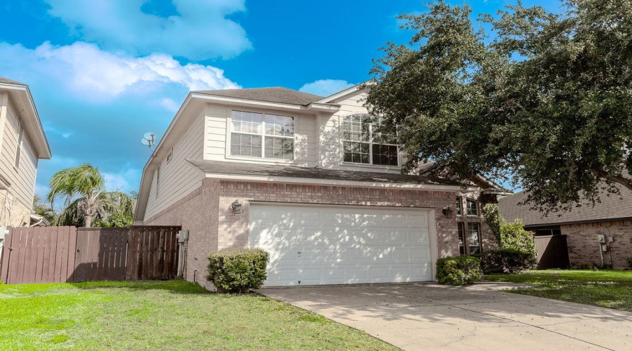3003 San Armando, Mission, Texas 78572-0502, 4 Bedrooms Bedrooms, 6 Rooms Rooms,2 BathroomsBathrooms,Residential,For Sale,3003 San Armando,20255257