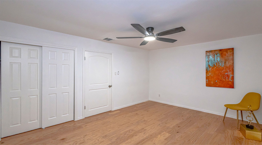 2020 Clark Blvd, LAREDO, Texas 78043, 3 Bedrooms Bedrooms, 5 Rooms Rooms,2 BathroomsBathrooms,Residential,For Sale,2020 Clark Blvd,20255258