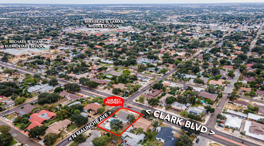 2020 Clark Blvd, LAREDO, Texas 78043, 3 Bedrooms Bedrooms, 5 Rooms Rooms,2 BathroomsBathrooms,Residential,For Sale,2020 Clark Blvd,20255258