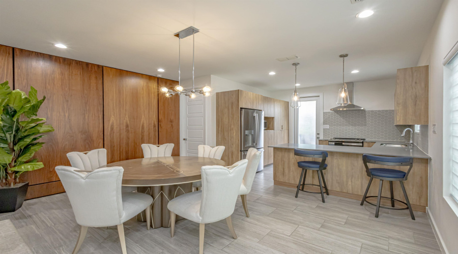 423 Deer Path Loop, Laredo, Texas 78045, 4 Bedrooms Bedrooms, 7 Rooms Rooms,2 BathroomsBathrooms,Residential,For Sale,423 Deer Path Loop,20255260