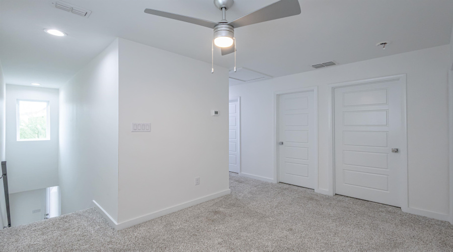 423 Deer Path Loop, Laredo, Texas 78045, 4 Bedrooms Bedrooms, 7 Rooms Rooms,2 BathroomsBathrooms,Residential,For Sale,423 Deer Path Loop,20255260