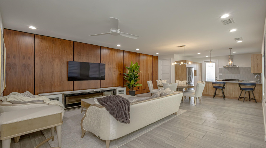 423 Deer Path Loop, Laredo, Texas 78045, 4 Bedrooms Bedrooms, 7 Rooms Rooms,2 BathroomsBathrooms,Residential,For Sale,423 Deer Path Loop,20255260