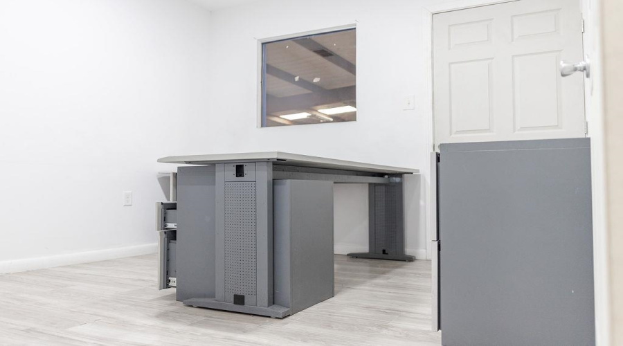 2919 Santa Rita Ave, Laredo, Texas 78040-0000, 1 Bedroom Bedrooms, 21 Rooms Rooms,2 BathroomsBathrooms,Commercial/industrial,For Sale,2919 Santa Rita Ave,20255256