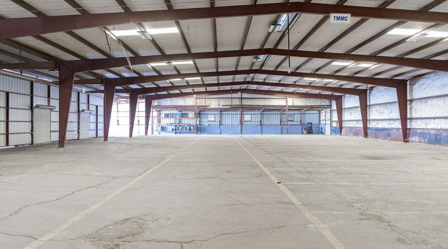 2919 Santa Rita Ave, Laredo, Texas 78040-0000, 1 Bedroom Bedrooms, 21 Rooms Rooms,2 BathroomsBathrooms,Commercial/industrial,For Sale,2919 Santa Rita Ave,20255256