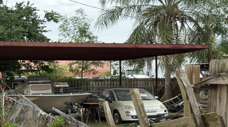 300 N Veterans Blvd, San juan, Texas 78589, 1 Room Rooms,1 BathroomBathrooms,Commercial retail/office,For Sale,300 N Veterans Blvd,20255249