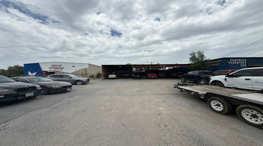 300 N Veterans Blvd, San juan, Texas 78589, 1 Room Rooms,1 BathroomBathrooms,Commercial retail/office,For Sale,300 N Veterans Blvd,20255249