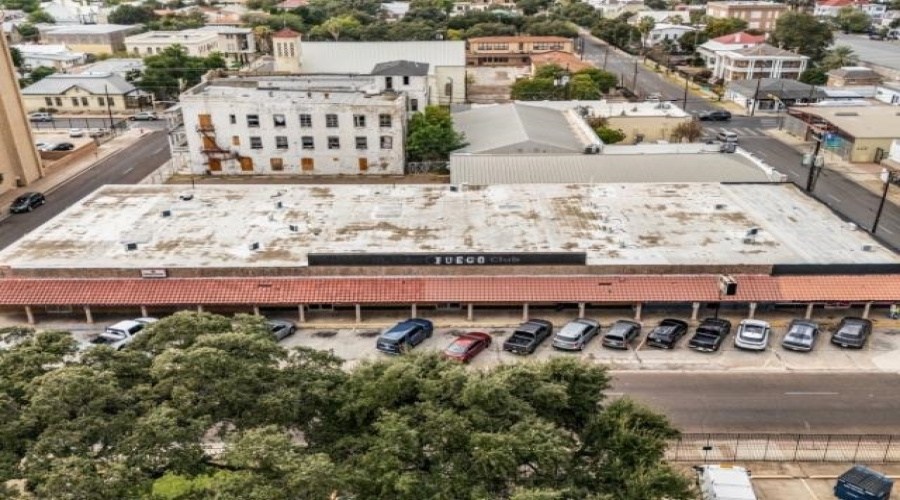 800 Juarez Ave, Laredo, Texas 78040, 1 Room Rooms,Commercial retail/office,For Sale,800 Juarez Ave,20255259