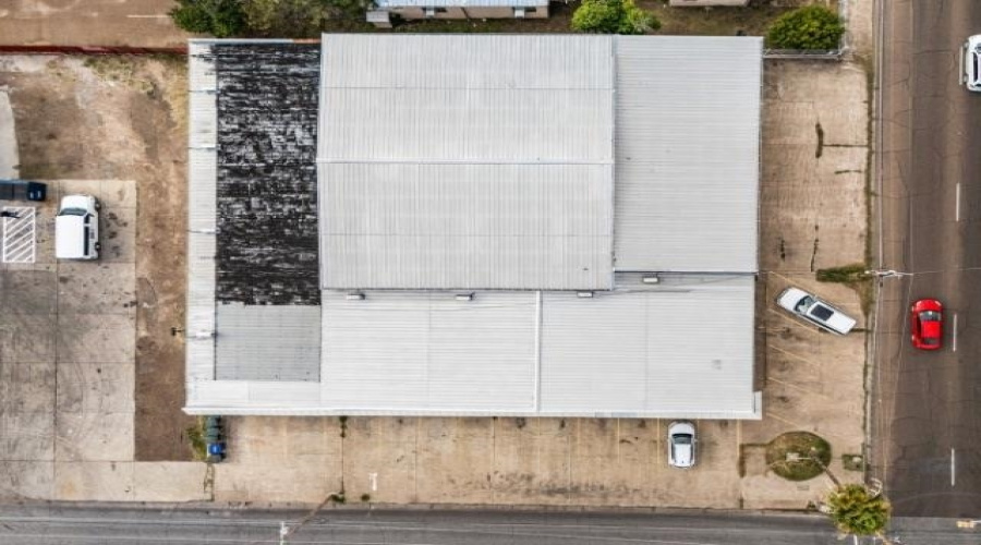 1020 Santa Maria Ave, Laredo, Texas 78040, 6 Rooms Rooms,3 BathroomsBathrooms,Commercial retail/office,For Sale,1020 Santa Maria Ave,20255262