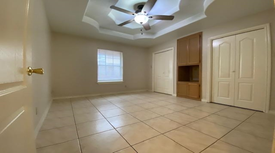 4104 Jalapa St, Laredo, Texas 78046, 3 Bedrooms Bedrooms, 7 Rooms Rooms,2 BathroomsBathrooms,Residential,For Sale,4104 Jalapa St,20255263