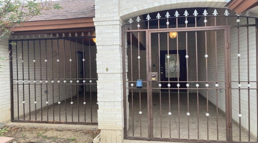 4104 Jalapa St, Laredo, Texas 78046, 3 Bedrooms Bedrooms, 7 Rooms Rooms,2 BathroomsBathrooms,Residential,For Sale,4104 Jalapa St,20255263