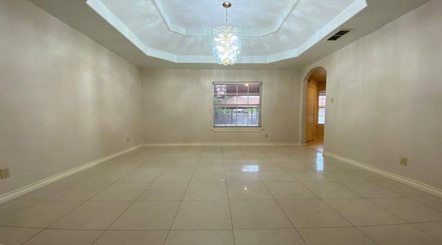 4104 Jalapa St, Laredo, Texas 78046, 3 Bedrooms Bedrooms, 7 Rooms Rooms,2 BathroomsBathrooms,Residential,For Sale,4104 Jalapa St,20255263