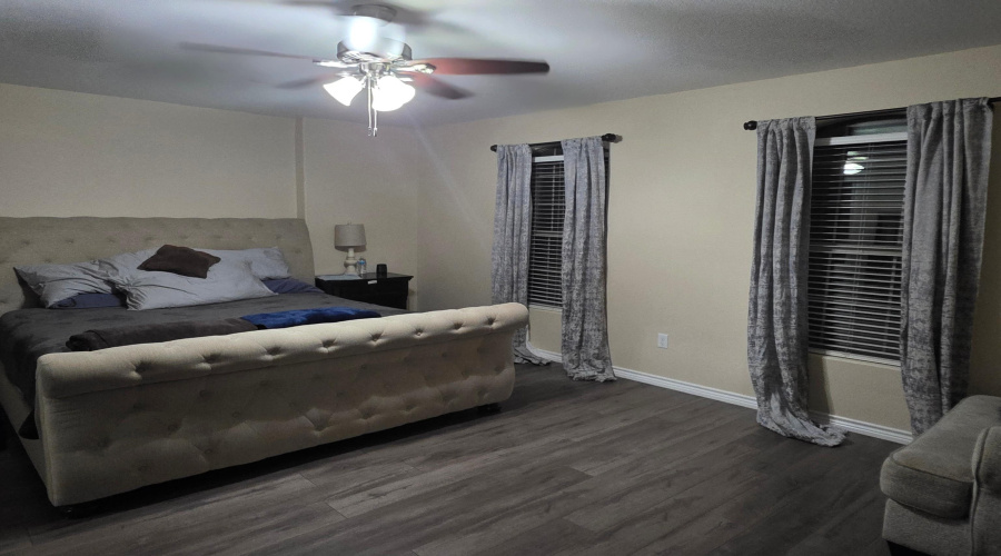 11317 Kirby Dr, Laredo, Texas 78045-5003, 5 Bedrooms Bedrooms, 8 Rooms Rooms,2 BathroomsBathrooms,Residential,For Sale,11317 Kirby Dr,20255264