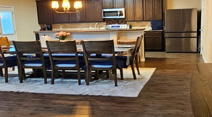 11317 Kirby Dr, Laredo, Texas 78045-5003, 5 Bedrooms Bedrooms, 8 Rooms Rooms,2 BathroomsBathrooms,Residential,For Sale,11317 Kirby Dr,20255264