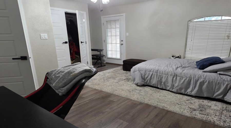 11317 Kirby Dr, Laredo, Texas 78045-5003, 5 Bedrooms Bedrooms, 8 Rooms Rooms,2 BathroomsBathrooms,Residential,For Sale,11317 Kirby Dr,20255264