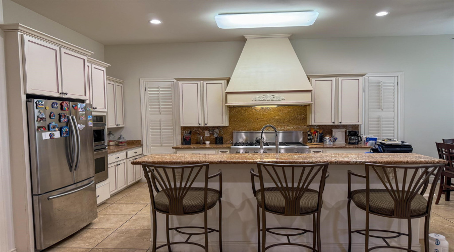 328 Lake Powell Dr, laredo, Texas 78043, 4 Bedrooms Bedrooms, 7 Rooms Rooms,4 BathroomsBathrooms,Residential,For Sale,328 Lake Powell Dr,20255266