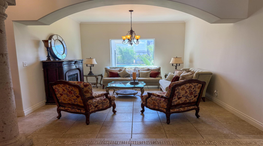 328 Lake Powell Dr, laredo, Texas 78043, 4 Bedrooms Bedrooms, 7 Rooms Rooms,4 BathroomsBathrooms,Residential,For Sale,328 Lake Powell Dr,20255266