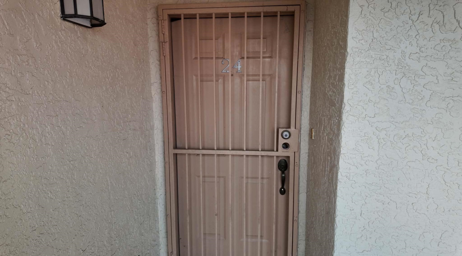 1401 Gustavus St, Laredo, Texas 78040, 2 Bedrooms Bedrooms, 4 Rooms Rooms,1 BathroomBathrooms,Residential,For Sale,1401 Gustavus St,20255269