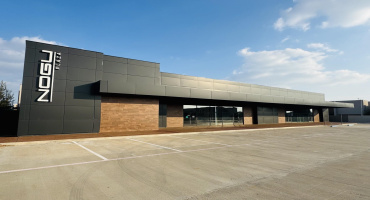 7219 Rocio Dr, Laredo, Texas 78041-9408, 1 Room Rooms,1 BathroomBathrooms,Commercial retail/office,For Rent,7219 Rocio Dr,20255280