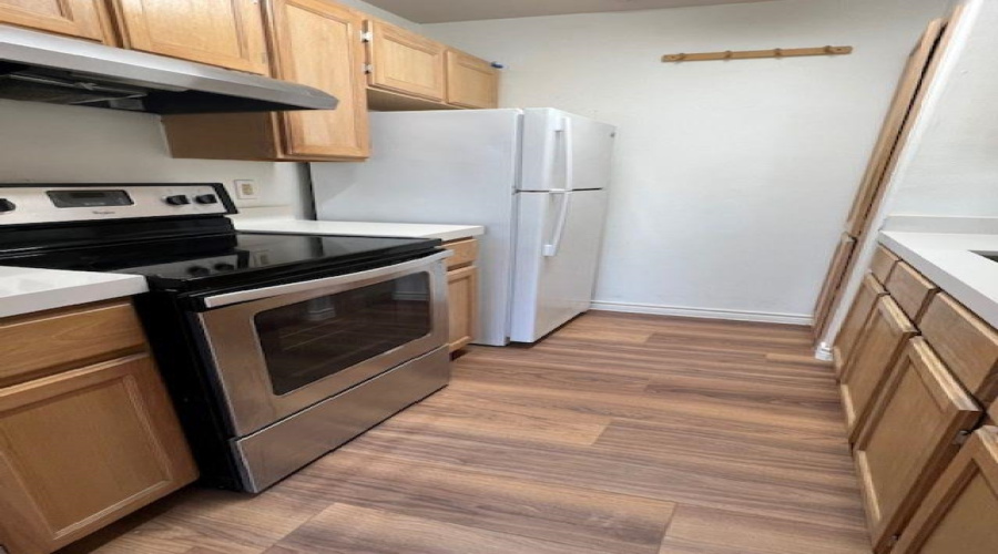 9802 Cantera Ct, LAREDO, Texas 78045, 2 Bedrooms Bedrooms, 4 Rooms Rooms,2 BathroomsBathrooms,Residential,For Sale,9802 Cantera Ct,20251381