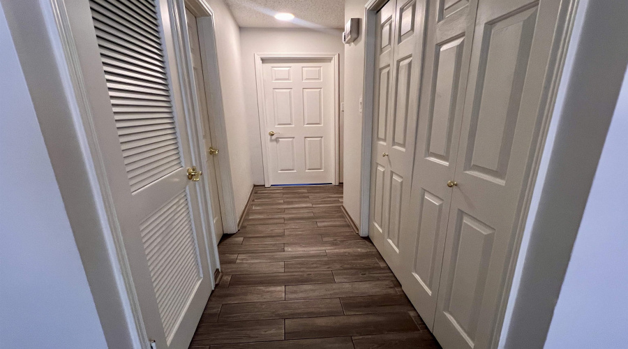 104 Belaire Dr, LAREDO, Texas 78041, 2 Bedrooms Bedrooms, 4 Rooms Rooms,2 BathroomsBathrooms,Residential,For Rent,104 Belaire Dr,20255270