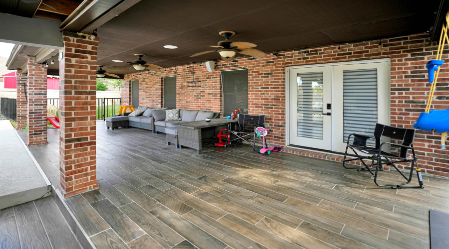 2603 Anejo Dr, LAREDO, Texas 78041, 5 Bedrooms Bedrooms, 7 Rooms Rooms,2 BathroomsBathrooms,Residential,For Sale,2603 Anejo Dr,20255274