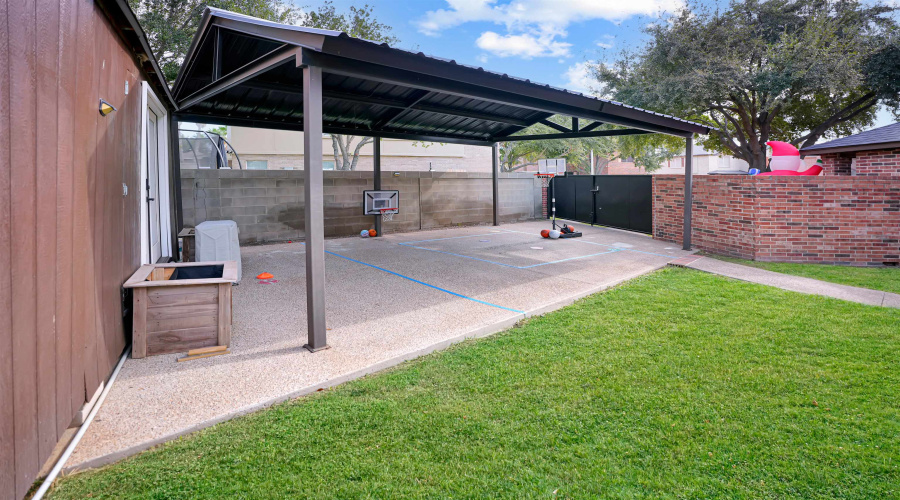 2603 Anejo Dr, LAREDO, Texas 78041, 5 Bedrooms Bedrooms, 7 Rooms Rooms,2 BathroomsBathrooms,Residential,For Sale,2603 Anejo Dr,20255274