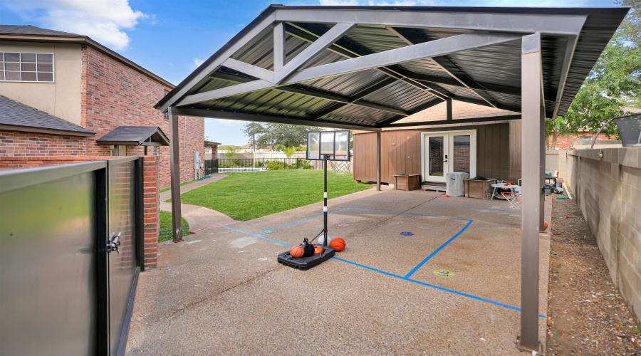 2603 Anejo Dr, LAREDO, Texas 78041, 5 Bedrooms Bedrooms, 7 Rooms Rooms,2 BathroomsBathrooms,Residential,For Sale,2603 Anejo Dr,20255274