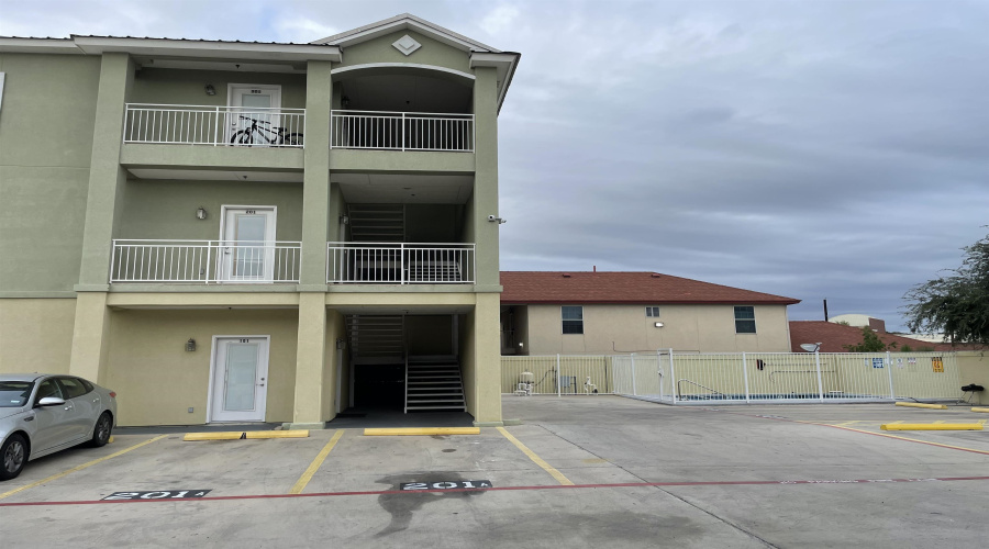 5402 Marcella Ave, LAREDO, Texas 78041, 2 Bedrooms Bedrooms, 4 Rooms Rooms,1 BathroomBathrooms,Residential,For Rent,5402 Marcella Ave,20255276