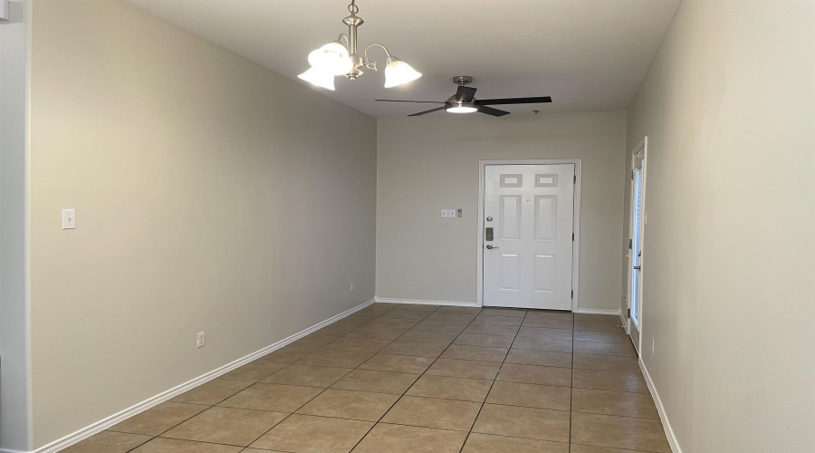 5402 Marcella Ave, LAREDO, Texas 78041, 2 Bedrooms Bedrooms, 4 Rooms Rooms,1 BathroomBathrooms,Residential,For Rent,5402 Marcella Ave,20255276