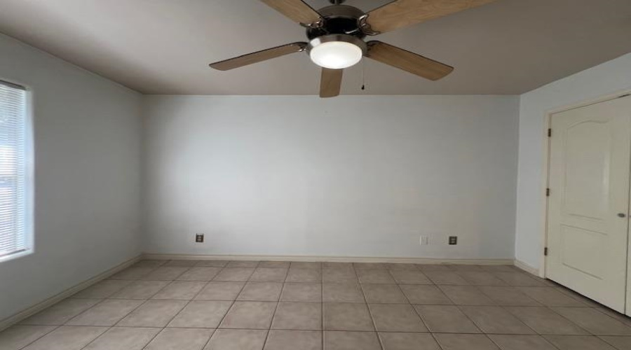 9802 Cantera Ct, LAREDO, Texas 78045, 2 Bedrooms Bedrooms, 4 Rooms Rooms,2 BathroomsBathrooms,Residential,For Rent,9802 Cantera Ct,20255279