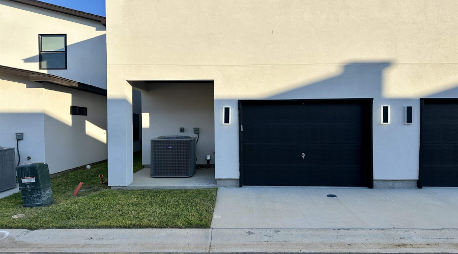 8218 Casa Verde Rd, Laredo, Texas 78041, 3 Bedrooms Bedrooms, 7 Rooms Rooms,2 BathroomsBathrooms,Residential,For Rent,8218 Casa Verde Rd,20254378