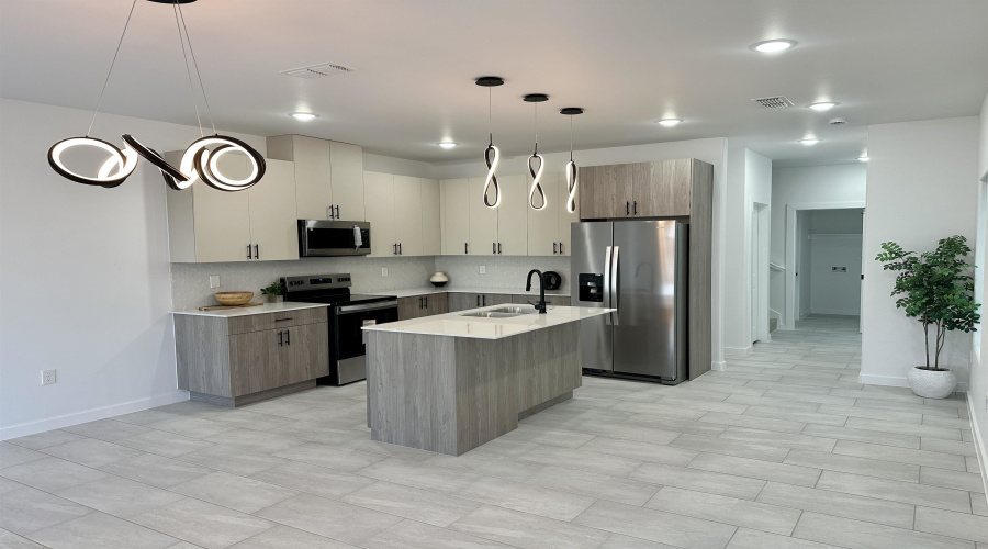 8218 Casa Verde Rd, Laredo, Texas 78041, 3 Bedrooms Bedrooms, 7 Rooms Rooms,2 BathroomsBathrooms,Residential,For Rent,8218 Casa Verde Rd,20254378