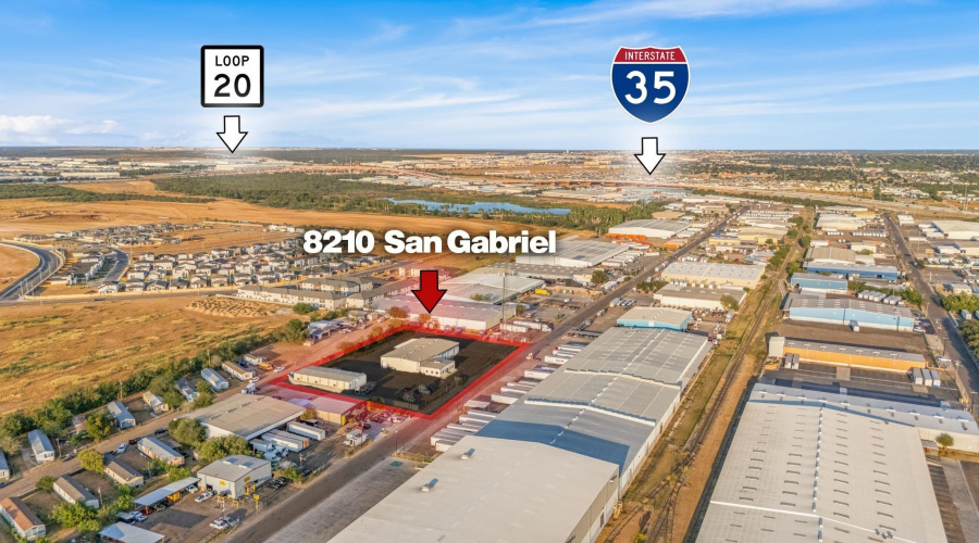 8210 San Gabriel Dr, Laredo, Texas 78045, 1 Bedroom Bedrooms, 21 Rooms Rooms,4 BathroomsBathrooms,Commercial/industrial,For Rent,8210 San Gabriel Dr,20255284