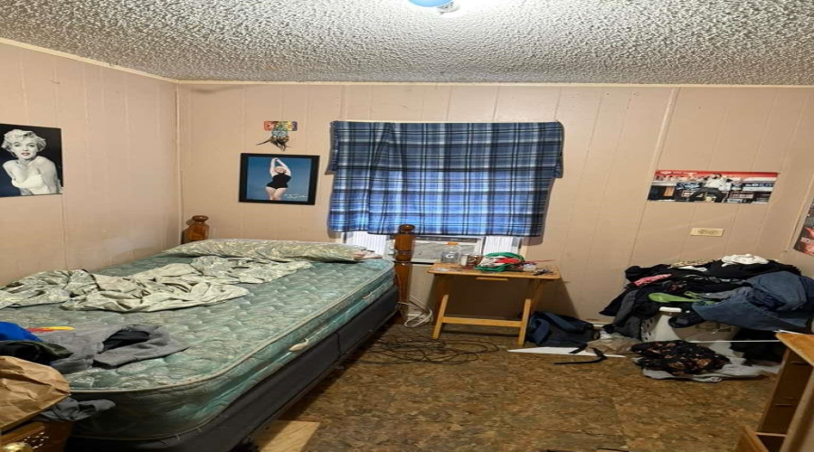 701 W Amiens E Pl, Laredo, Texas 78045, 5 Bedrooms Bedrooms, 6 Rooms Rooms,2 BathroomsBathrooms,Residential,For Sale,701 W Amiens E Pl,20255281