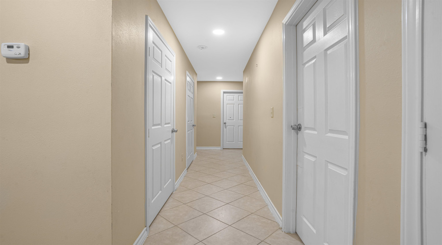 4711 Arias Ct, Laredo, Texas 78046, 4 Bedrooms Bedrooms, 7 Rooms Rooms,2 BathroomsBathrooms,Residential,For Sale,4711 Arias Ct,20255283