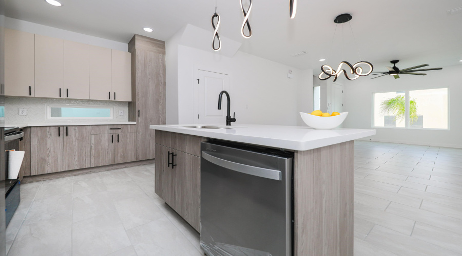 8218 Casa Verde Rd, Laredo, Texas 78041, 3 Bedrooms Bedrooms, 7 Rooms Rooms,2 BathroomsBathrooms,Residential,For Rent,8218 Casa Verde Rd,20255285