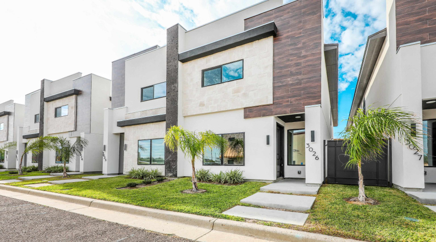 8218 Casa Verde Rd, Laredo, Texas 78041, 3 Bedrooms Bedrooms, 7 Rooms Rooms,2 BathroomsBathrooms,Residential,For Rent,8218 Casa Verde Rd,20255285