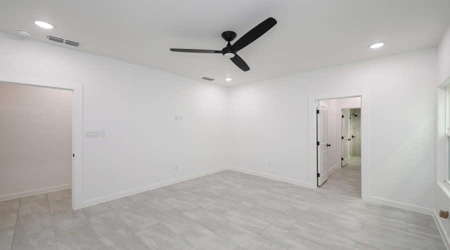 8218 Casa Verde Rd, Laredo, Texas 78041, 3 Bedrooms Bedrooms, 7 Rooms Rooms,2 BathroomsBathrooms,Residential,For Rent,8218 Casa Verde Rd,20255285