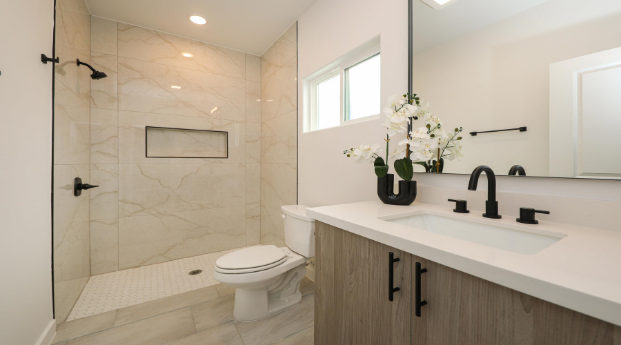 8218 Casa Verde Rd, Laredo, Texas 78041, 3 Bedrooms Bedrooms, 7 Rooms Rooms,2 BathroomsBathrooms,Residential,For Rent,8218 Casa Verde Rd,20255285