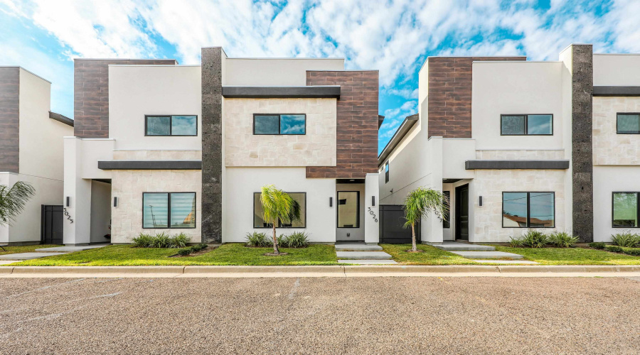 8218 Casa Verde Rd, Laredo, Texas 78041, 3 Bedrooms Bedrooms, 7 Rooms Rooms,2 BathroomsBathrooms,Residential,For Rent,8218 Casa Verde Rd,20255285