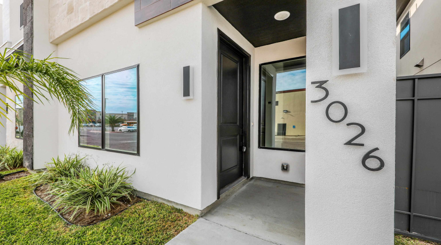 8218 Casa Verde Rd, Laredo, Texas 78041, 3 Bedrooms Bedrooms, 7 Rooms Rooms,2 BathroomsBathrooms,Residential,For Rent,8218 Casa Verde Rd,20255285