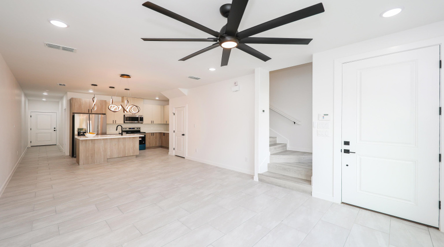 8218 Casa Verde Rd, Laredo, Texas 78041, 3 Bedrooms Bedrooms, 7 Rooms Rooms,2 BathroomsBathrooms,Residential,For Rent,8218 Casa Verde Rd,20255285